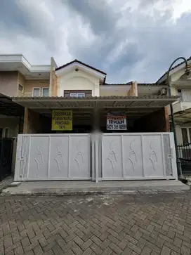 Rumah Taman Mutiara Pakuwon City