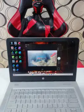 Laptop HP ENVY Core i7 SSD 256Gb RAM 8Gb Bosy SLIM BEZELESS