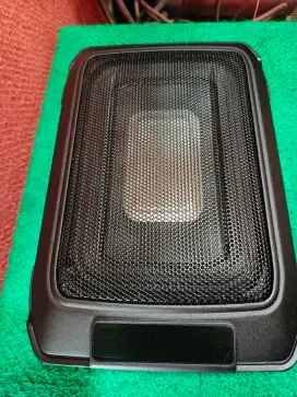 Sub aktif VENOM VX 6,8 PB