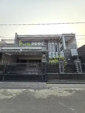 Dijual Rumah Siap huni di komplek pondok kelapa jakarta timur