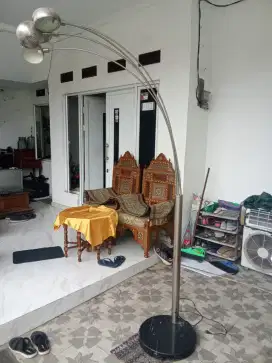 Lampu Clasik tinggi 2 meter