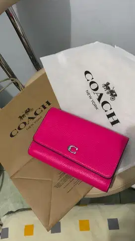 Dompet Coach Pink