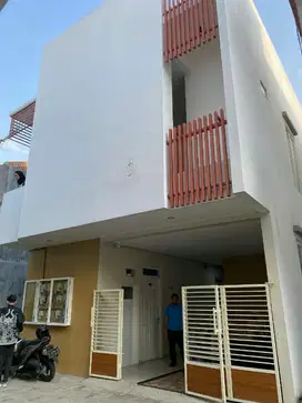 Rumah Kos Konsep Muslimah Belakang UIN Malang