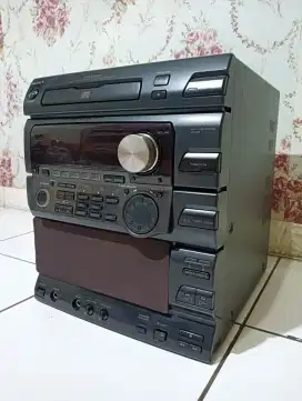 SONY head compo 140 watt bagus