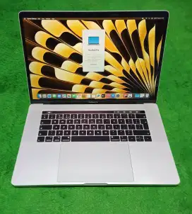 Apple MacBook Pro 2018 15inch i7 16/256 Silver Touchbar Dual VGA Murah