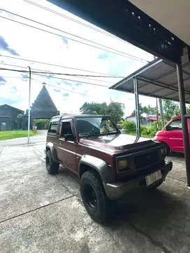 DAIHATSU FEROZA MEGATOP