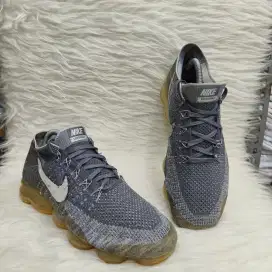 Sepatu Nike Air Vapormax Flyknit 2.0 Dark Grey Original Second branded
