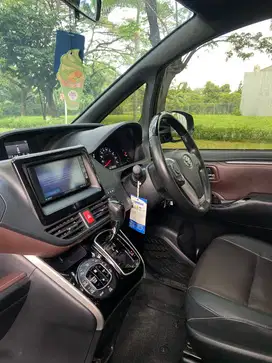 Voxy 2.0 AT 2018 Kredit TDP 10 JUTA Hitam Siap Pakai BERGARANSI