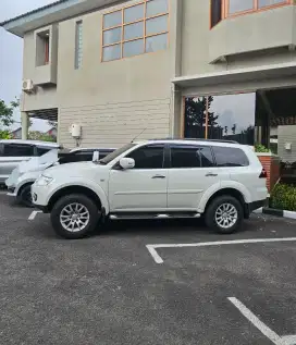 Pajero Sport exceed 2010 Putih