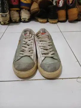 Nike Blazer Low 77 Ligh bone