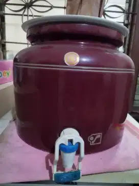 Guci Keramik Air Galon