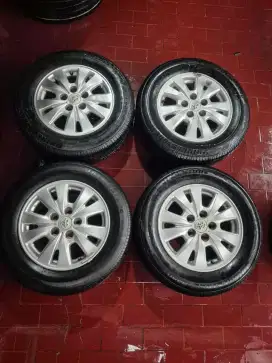 Velg oem inova barong R15 pcd 5×114.3 plus ban 90% 2023..4pcs