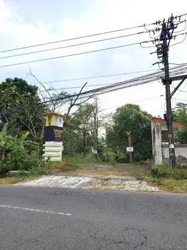Tanah Sawah 7.800 m2 di Tepi Jalan Palagan Km 14,5