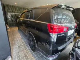 Innova venturer gasoline matic bukan innova V 2018