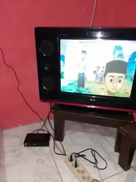 Tv LG dan STB luby