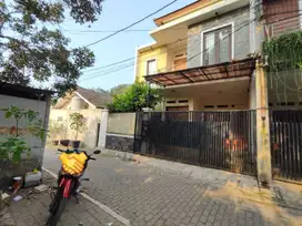 Dijual rumah rapi, siap huni di cilandak barat Jaksel