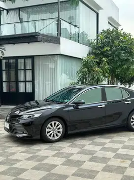 Toyota Camry 2.5 G 2020 Low kilometer!