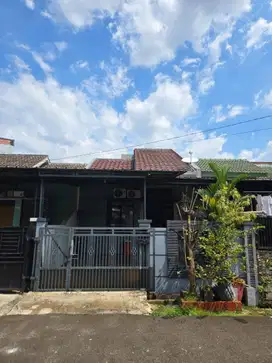 Rumah 19 Mnt ke Stasiun Depok Lama SHM Siap Huni Dibantu KPR J-33446