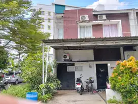 Rumah SHM 2 Lt Hadap Selatan 13 Mnt ke Summarecon Mall Bekasi J-33751