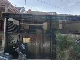 Rumah 9 Mnt ke Stasiun Cilebut SHM Hadap Selatan Dibantu KPR J-33850