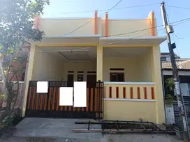 Rumah Hadap Utara 10 Mnt ke Plaza Taman Harapan Baru Siap KPR J-36041