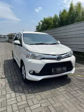 Toyota avanza veloz 1.300cc MT 2015