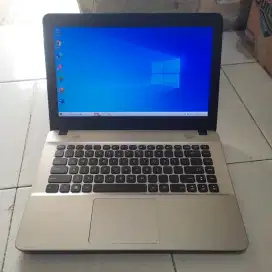 Laprop Asus RAM 8GB