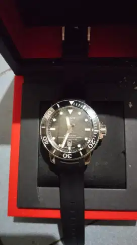 Tissot seastar 2000