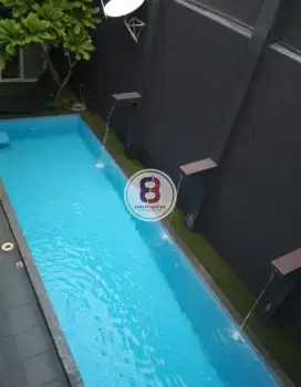 Rumah ada kolam renang dalam cluster kecil dekat sektor 2 bintaro