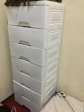 LEMARI PRIBADI BELUM 1 MINGGU. salah pembelian saya beli 320k