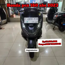 Honda PCX 160 abs 2023 terawat oke