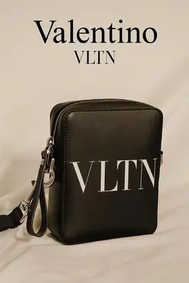 VALENTINO SLING BAG, HARGA NEGO, 100% ORIGINAL