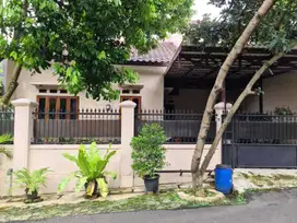 PERUMAHAN BESAR DI JAGAKARSA JALAN LEBAR LEGA