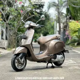 PIAGGIO VESPA PRIMAVERA 150 3V 2015 PERFRCT CONDITION