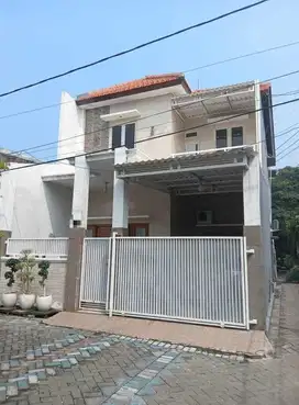 Dijual Rumah 2 Lantai Di Gresik Kota