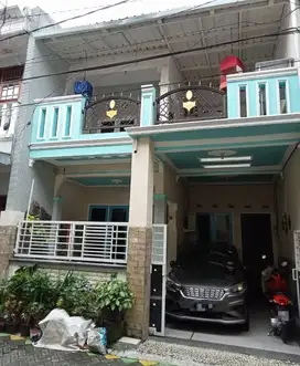 Rumah 2 Lantai Di Jambangan Surabaya Selatan