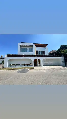 Rumah Mewah Di Gayung Keonsari Surabaya Selatan