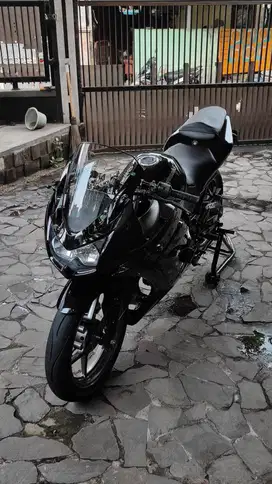 Kawasaki ninja 250 karbu 2010