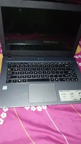 Leptop Asus X441U