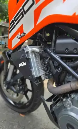 Ktm duke 250 2018