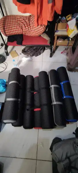 Matras spon olahraga dan outdoor