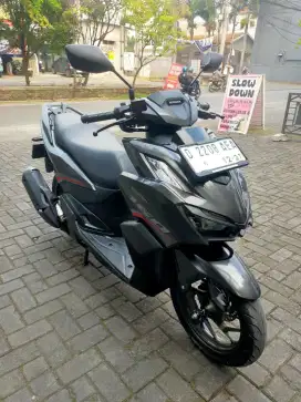 Jual honda vario 160 tahun 2022 mulus