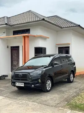 Innova V 2.4 AT 2017 (Up Facelift)