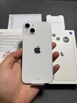 Iphone 13 basic 128 gb ibox starlight garansi on