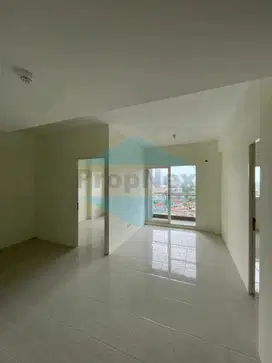 Puncak Dharmahusada dekat Galaxy Mall area bisnis sekolah