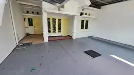 DISEWAKAN Rumah Araya 2, Surabaya