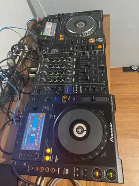 Sale 1 set alat dj pioneer cdj 2000 nexus, cdj 900 nexus and djm 850