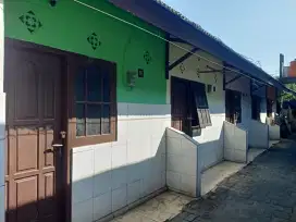 Dijual Kos-kosan