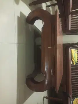 Meja belajar jati belanda