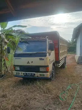 Truk Karawang 2002